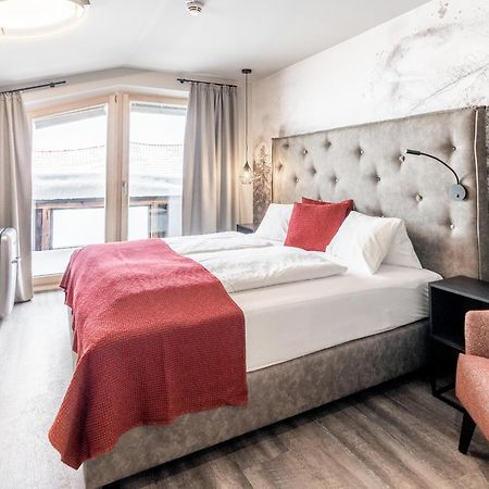 Hotel Astrid - Inklusive Kostenfreier Jokercard 萨尔巴赫 外观 照片
