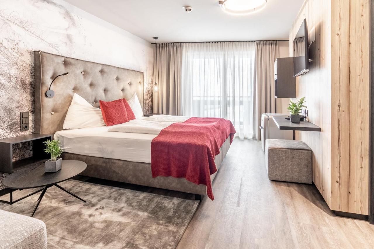 Hotel Astrid - Inklusive Kostenfreier Jokercard 萨尔巴赫 外观 照片