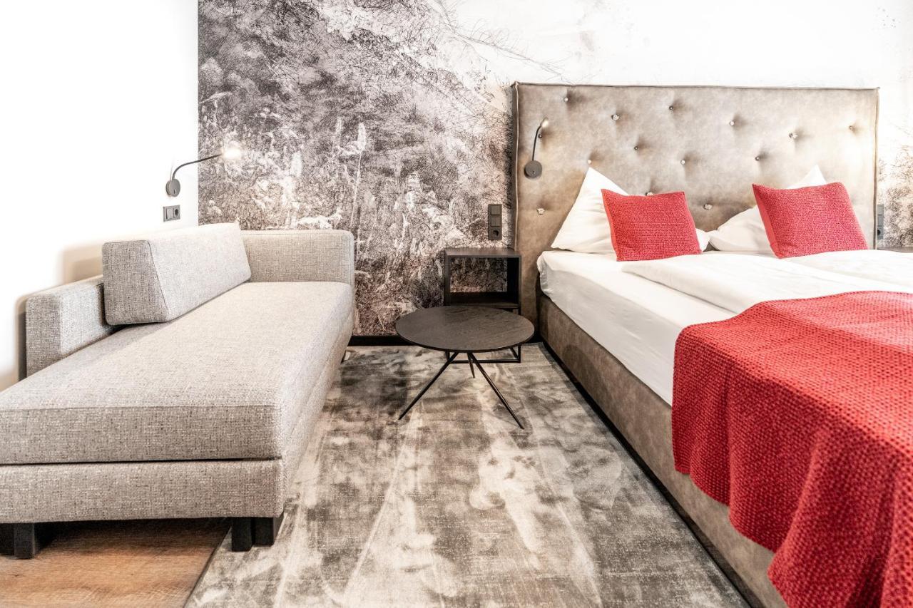 Hotel Astrid - Inklusive Kostenfreier Jokercard 萨尔巴赫 外观 照片