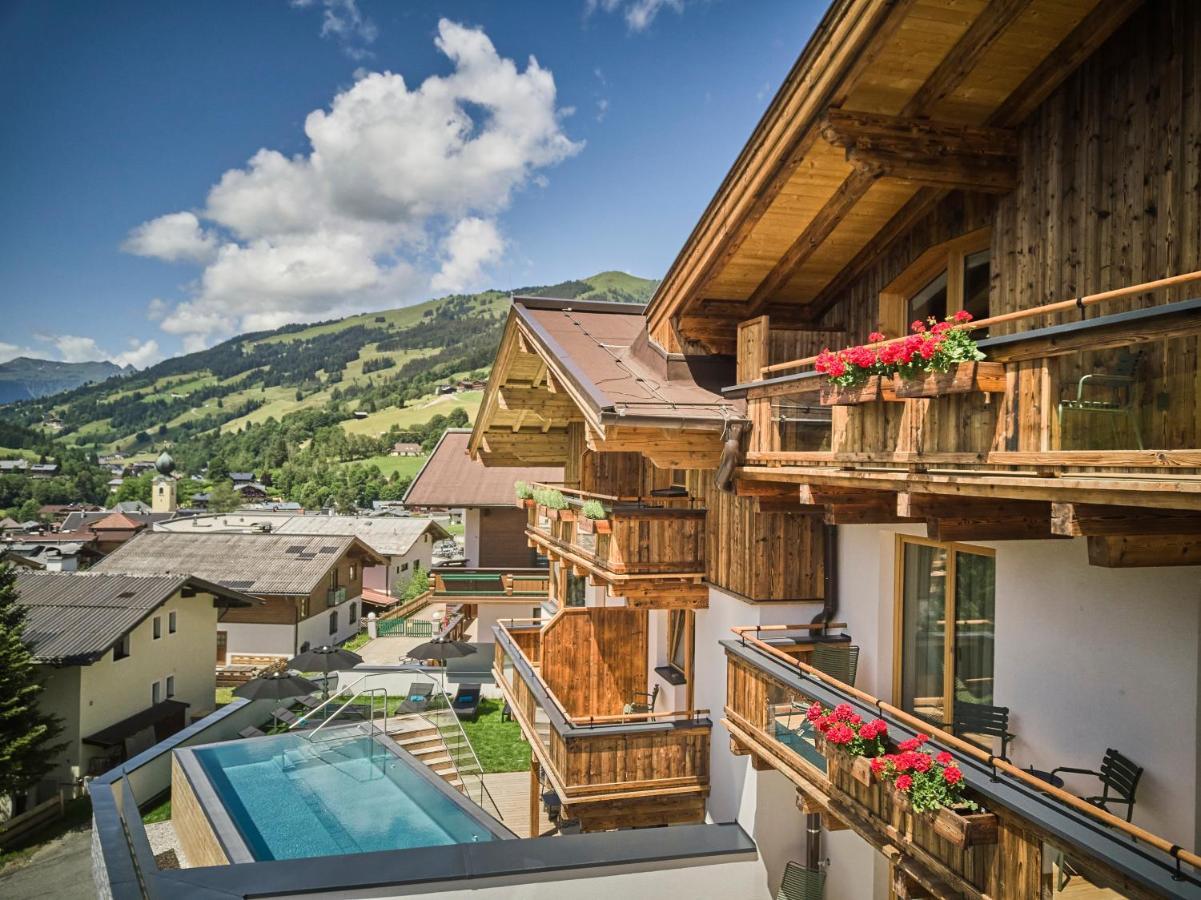 Hotel Astrid - Inklusive Kostenfreier Jokercard 萨尔巴赫 外观 照片