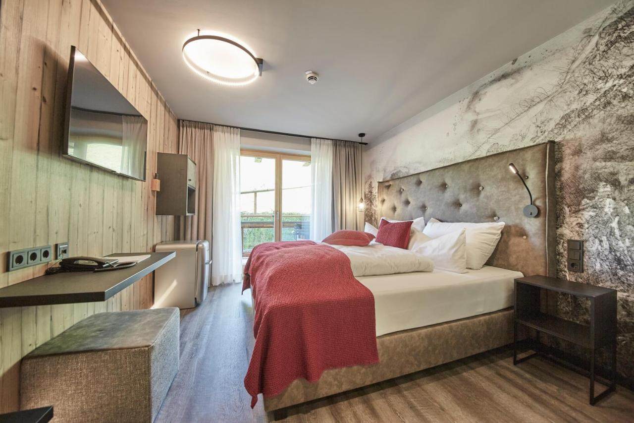 Hotel Astrid - Inklusive Kostenfreier Jokercard 萨尔巴赫 外观 照片