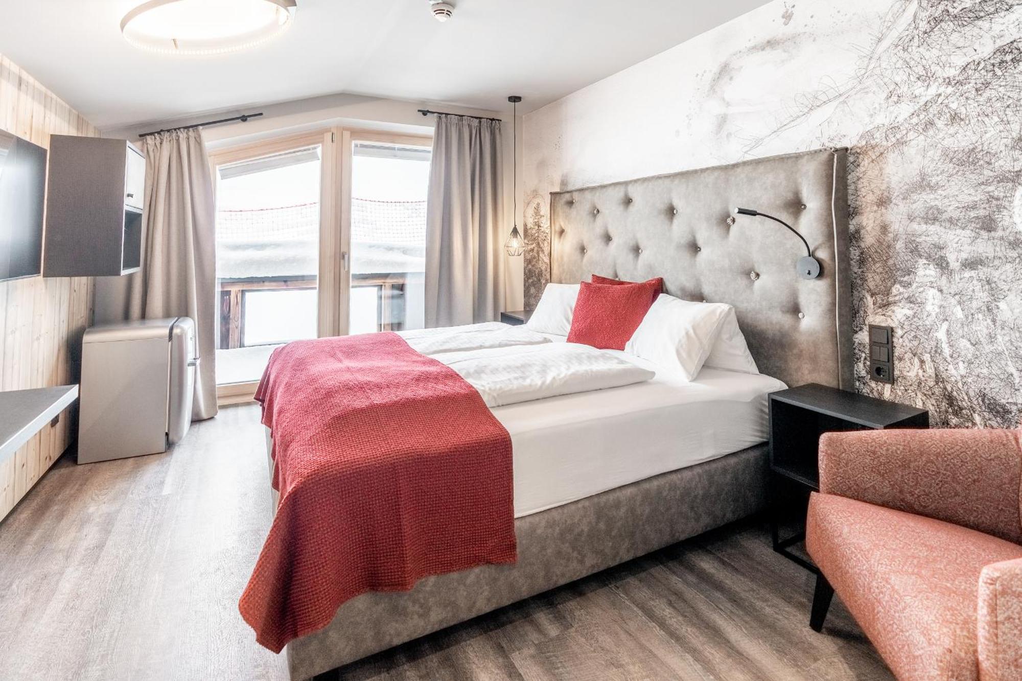 Hotel Astrid - Inklusive Kostenfreier Jokercard 萨尔巴赫 外观 照片